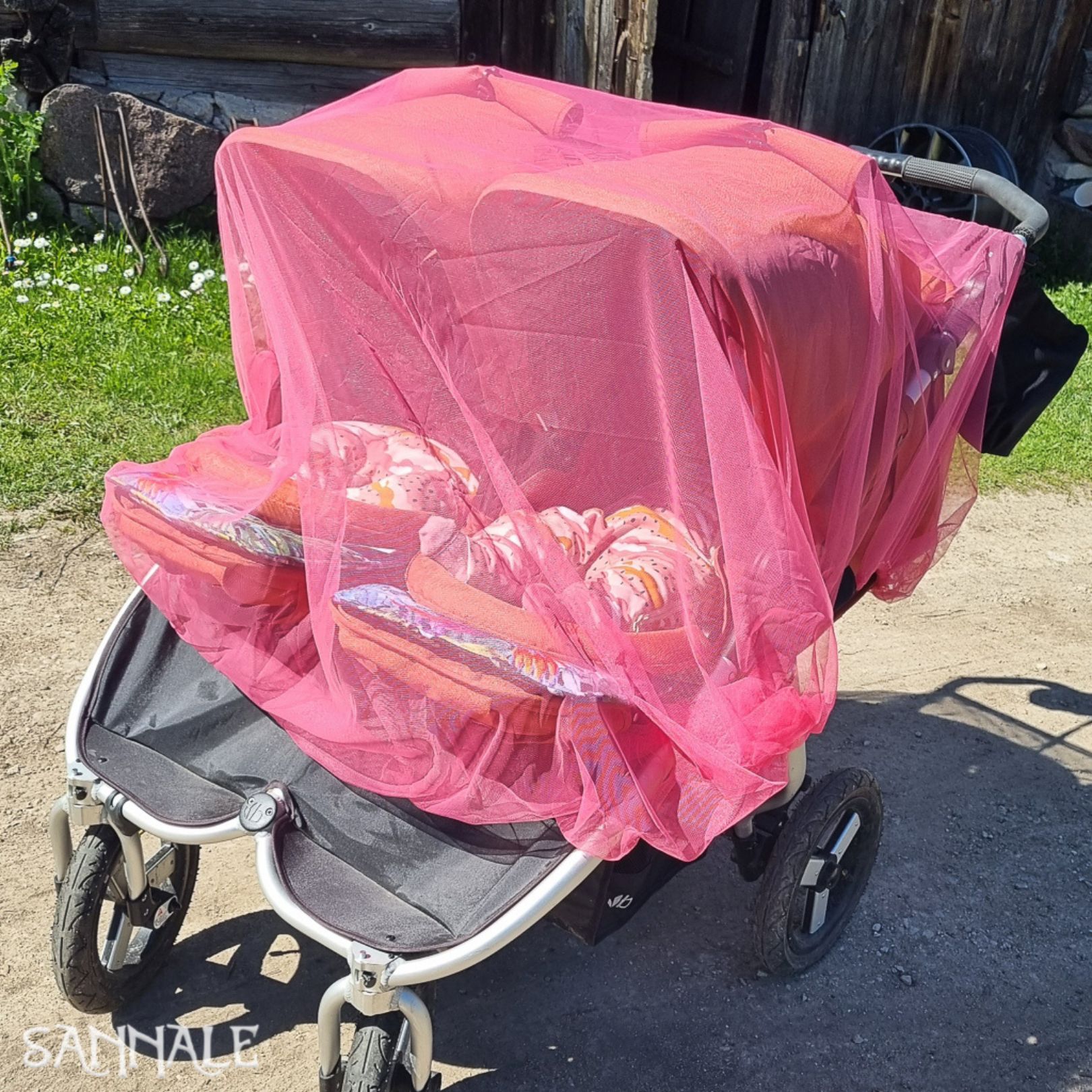 Kaarvarjupikendus lapsekärule kaitseb last päikese eest! @SANNALE.ee