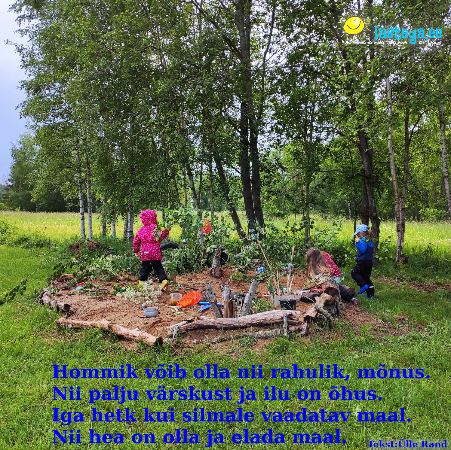 Maal on maailma parim liivakast! Foto Lastega ee, text Ülle Rand.